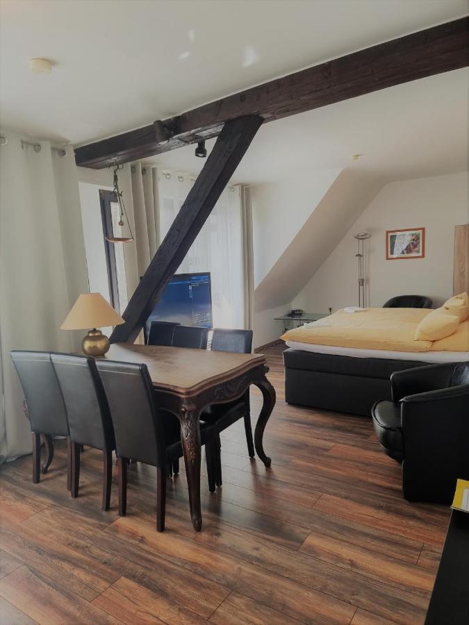 Hotel Kurhaus Uhlenberg Бад Мюнстерайфел Екстериор снимка